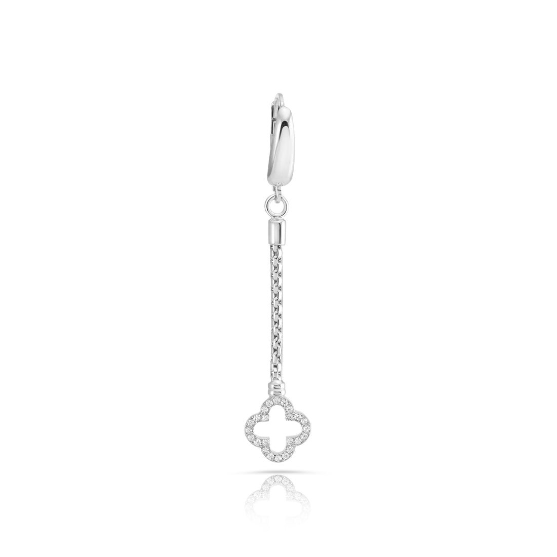 Ohrringe aus rhodiniertem Sterlingsilber, geflochtene Kette mit Kleeblatt-Anhänger, besetzt mit weißen Zirkonia E-4639