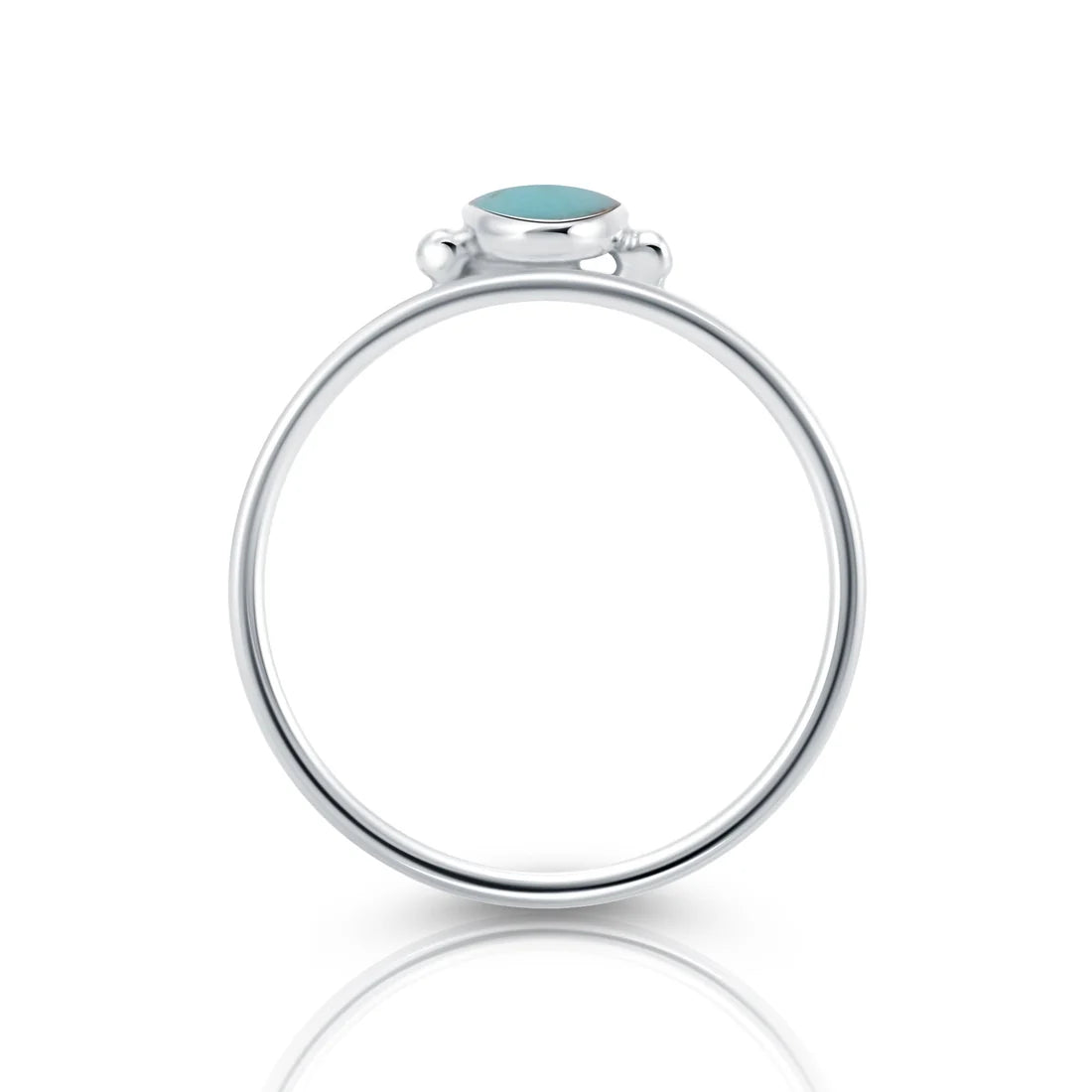 Kleiner Ring aus Sterlingsilber mit vertikalem ovalem Türkis Cabochon RI-10111P