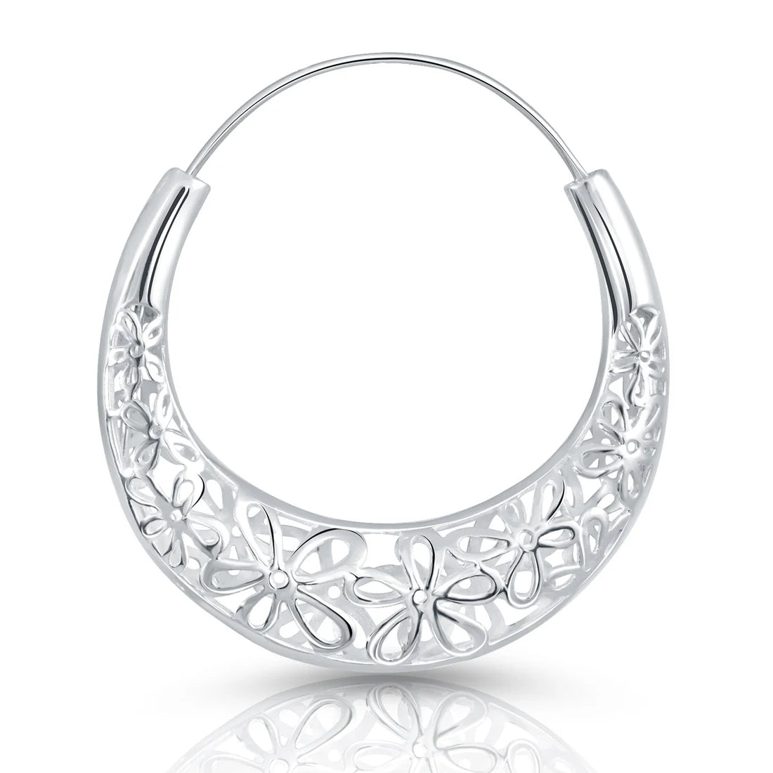Ohrringe aus Sterlingsilber in gewölbter Kreolenform mit filigranen Blüten EA-102256A