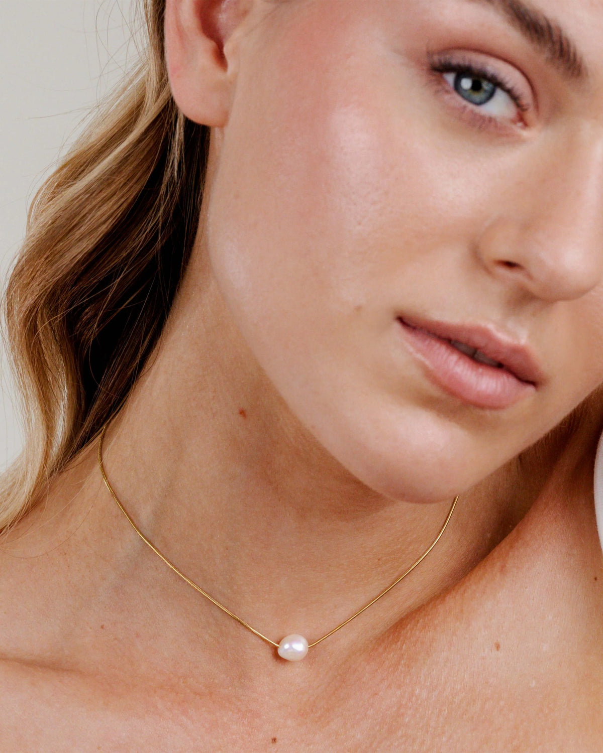 LUAMAYA Minimalist Pearl Choker