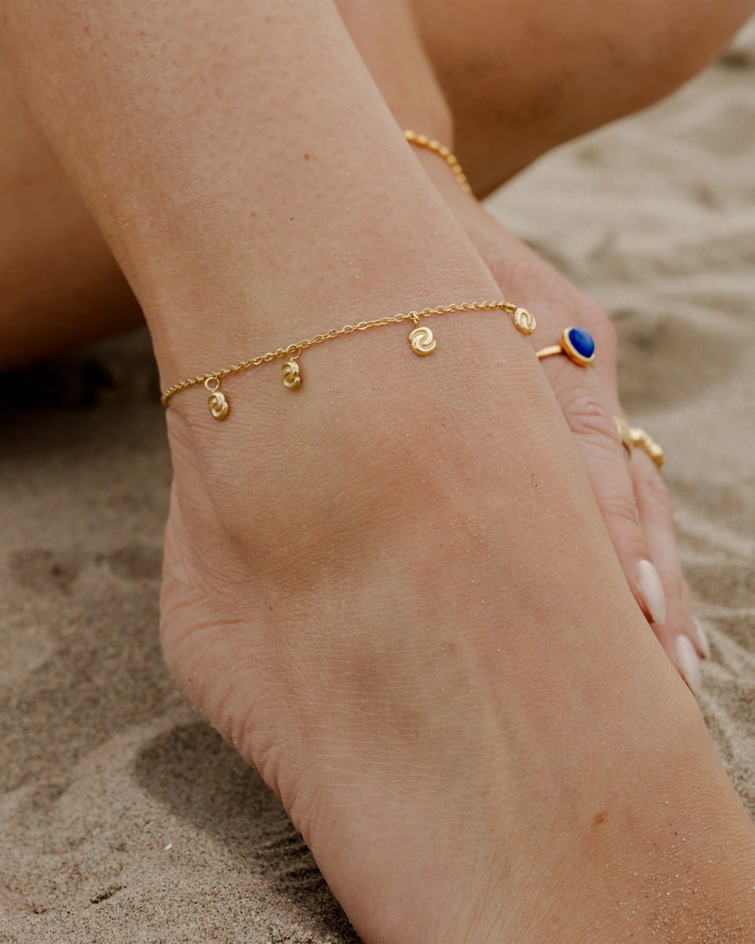 LUAMAYA Tides of Time Anklet Gold Fusskette
