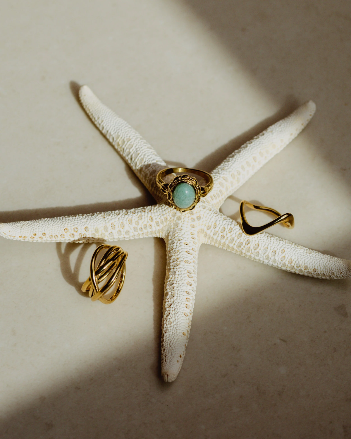 LUAMAYA Tides Ring Gold