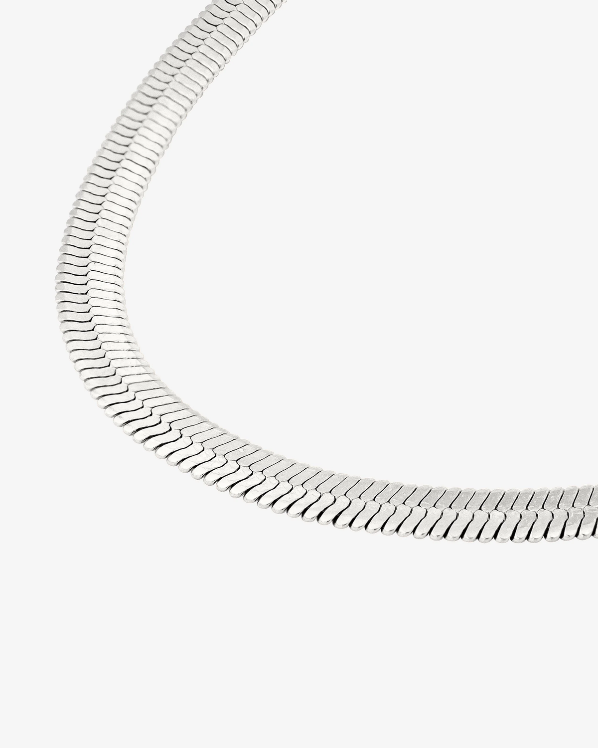 LUAMAYA Slim Herringbone Bracelet Silber
