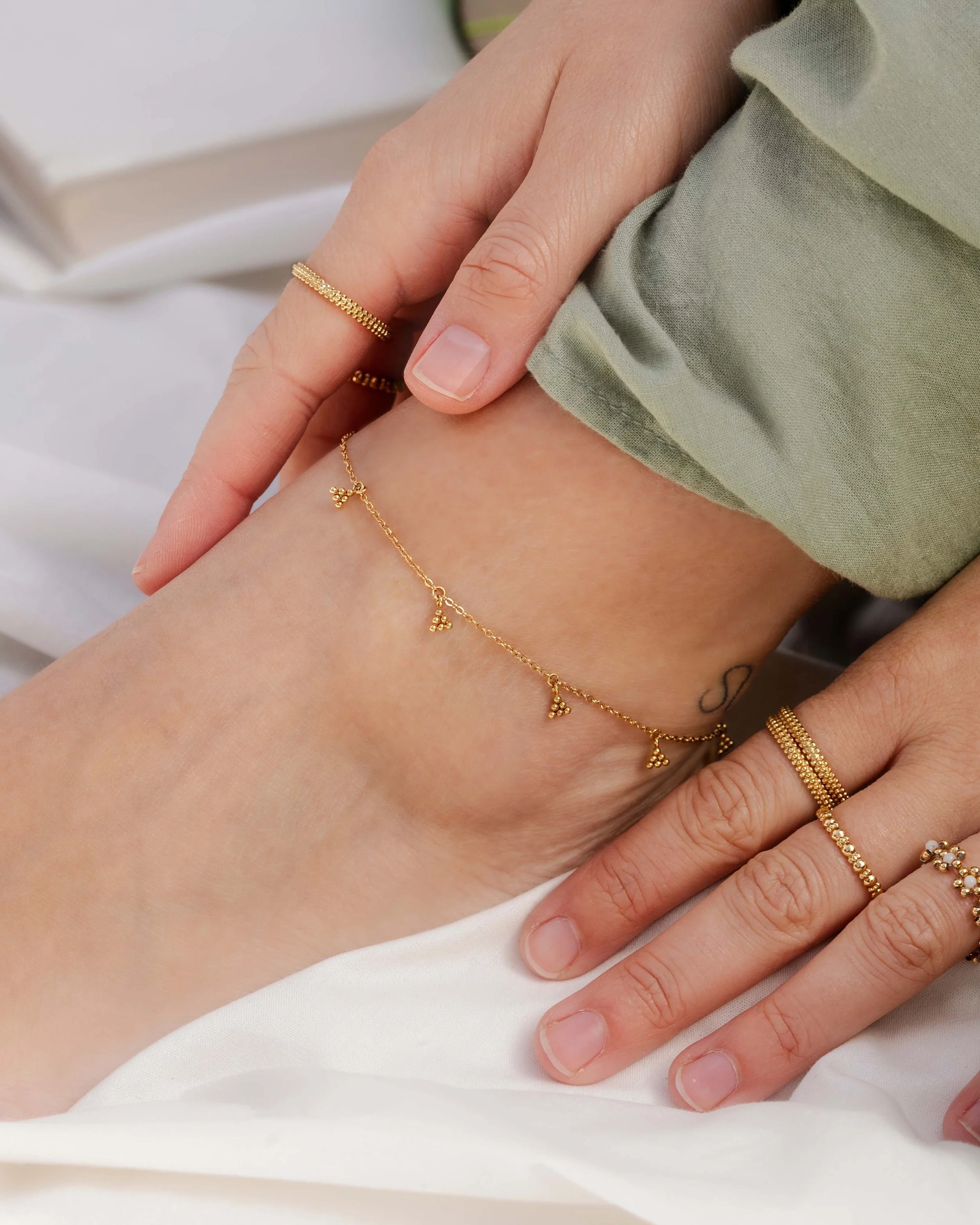 LUAMAYA Tiny Beads Anklet Gold Fusskette