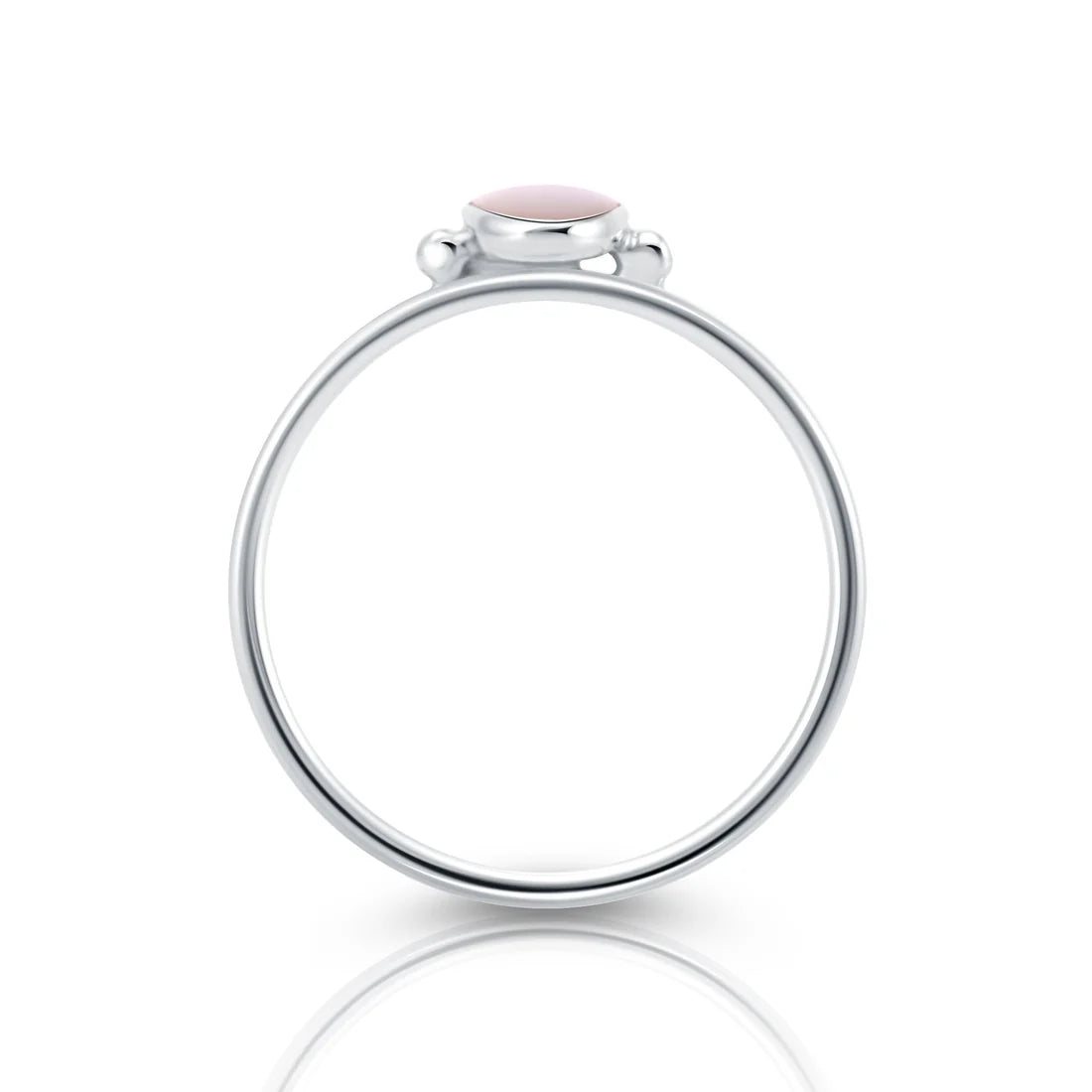 Kleiner Ring aus Sterlingsilber mit vertikal ovalem Perlmutt Cabochon RI-10109P-48