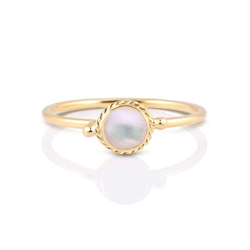 Kleiner Ethno-Ring aus Sterlingsilber vergoldet mit Perlmutt RI-10076GP