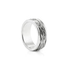 Ring aus Sterlingsilber mit umwickelten Fäden S R-181