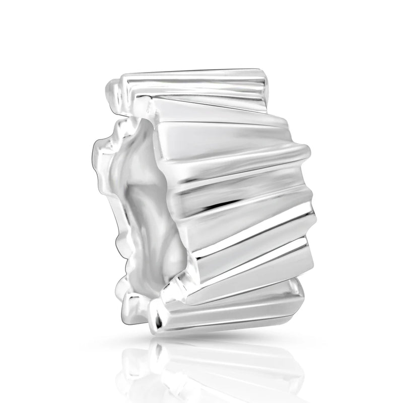 Ring aus Sterling Silber mit glänzender und matter Oberfläche im modernen Look. 20-1069