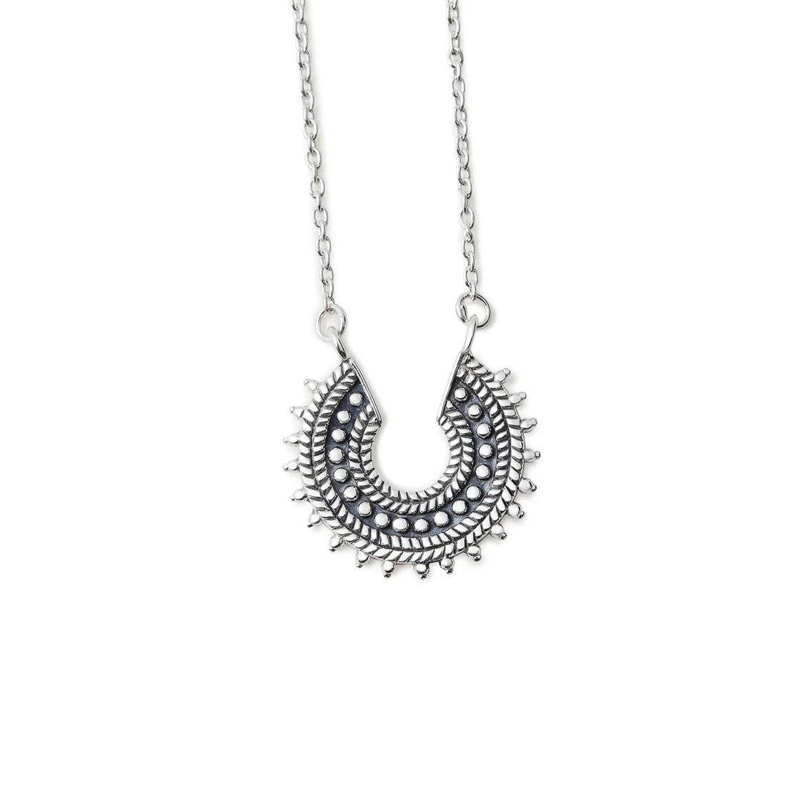 Halskette aus Sterlingsilber im Ethno-Stil NE-10028P