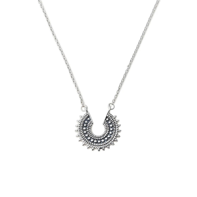 Halskette aus Sterlingsilber im Ethno-Stil NE-10028P
