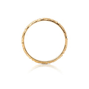 Ring aus vergoldetem Sterlingsilber im Ethno-Stil, der aus kleinen Gravuren besteht RI-10030GP