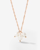 Tres Perlas Necklace