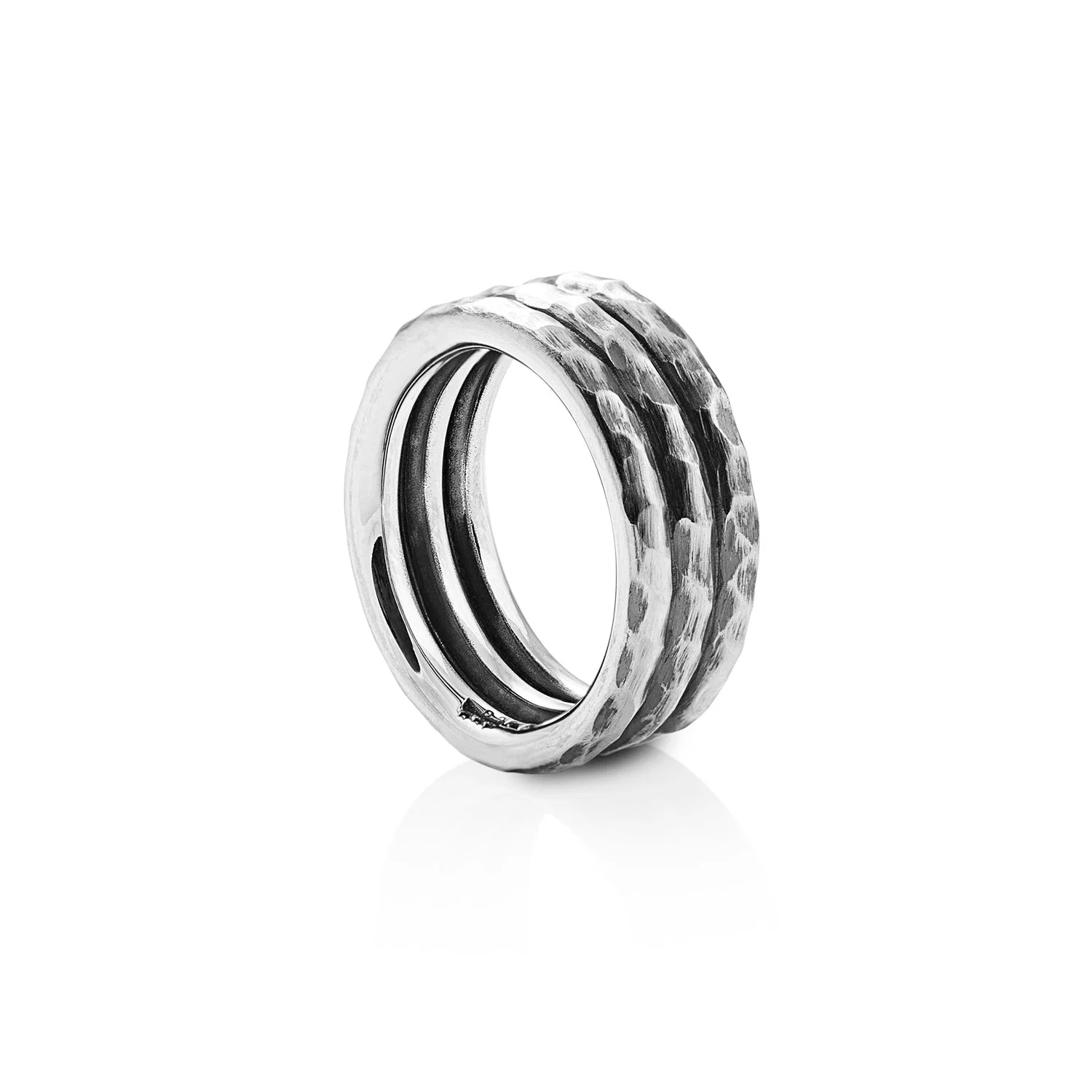 Wunderschöner Ring aus Sterlingsilber mit oxidierte Oberfläche eine unverwechselbare R-4362