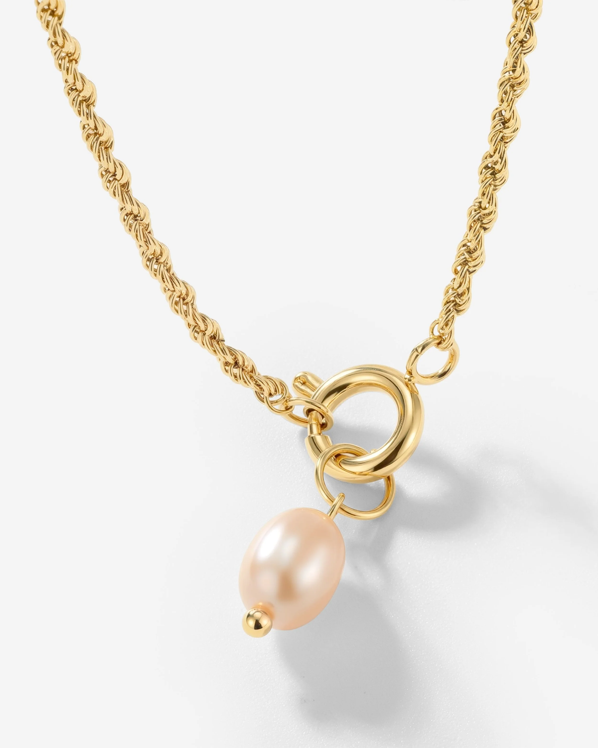 LUAMAYA Perla Rosa Rope Chain Necklace
