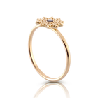Ring aus Sterlingsilber und Gelbgold im Ethno-Stil, Sternform mit kleiner runder Perlmuttplatte Cabochon in der Mitte RI-10093GP