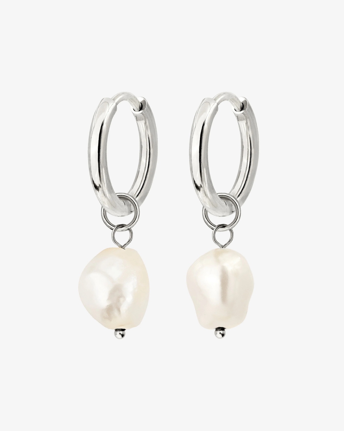 LUAMAYA Pearly Hoop Set