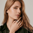 Ring aus Sterlingsilber mit Bicolor Edelweißen auf flachem Profil, Satin-Finish RG-8000