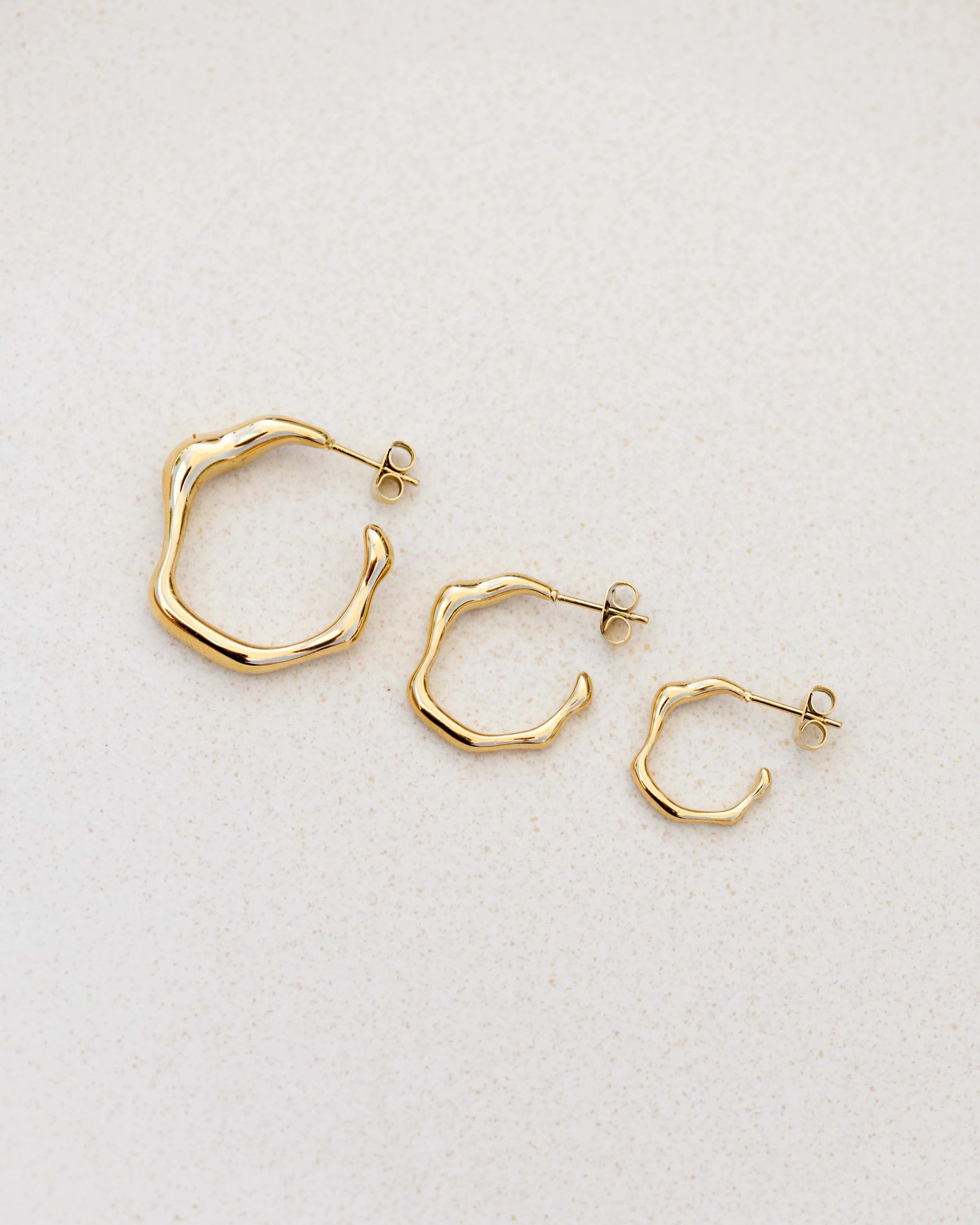 LUAMAYA Solar Wave Hoop Studs Medium
