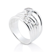 Ring aus Sterlingsilber, mit weißen 3mm und 6mm Zirkonia auf mehreren Ringen RI-10122A