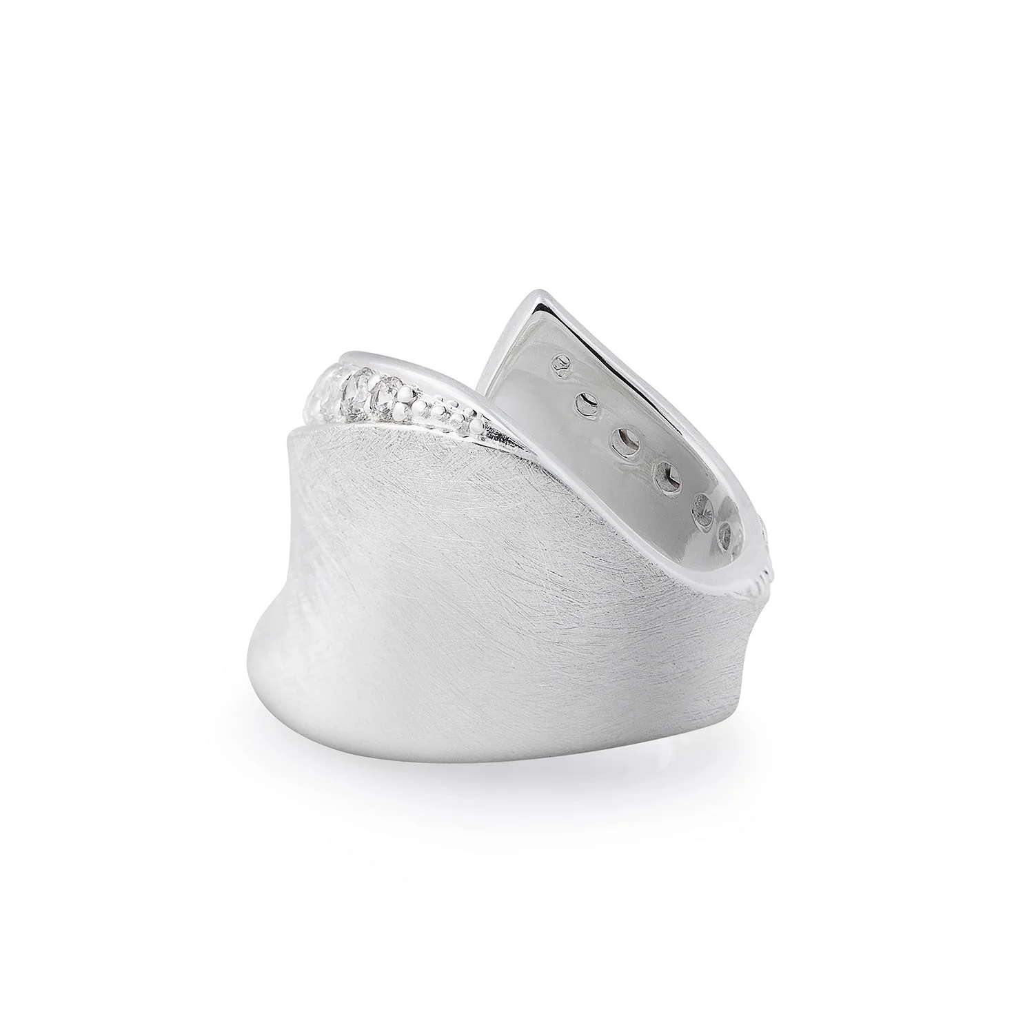 Wellenförmiger Ring aus Sterlingsilber mit gebürsteter Oberfläche, der aus einem Zirkonia-Farbverlauf besteht 20-1012