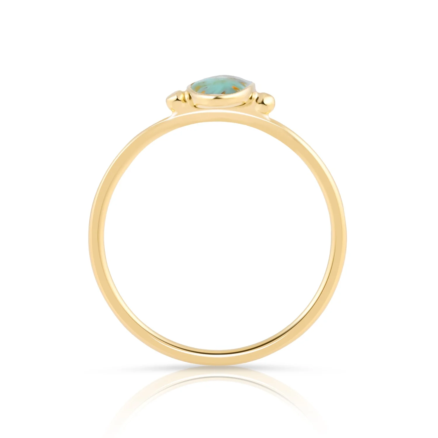 Kleiner Ring aus Sterlingsilber mit ovalem vertikalem Türkis-Cabochon RI-10112GP-49