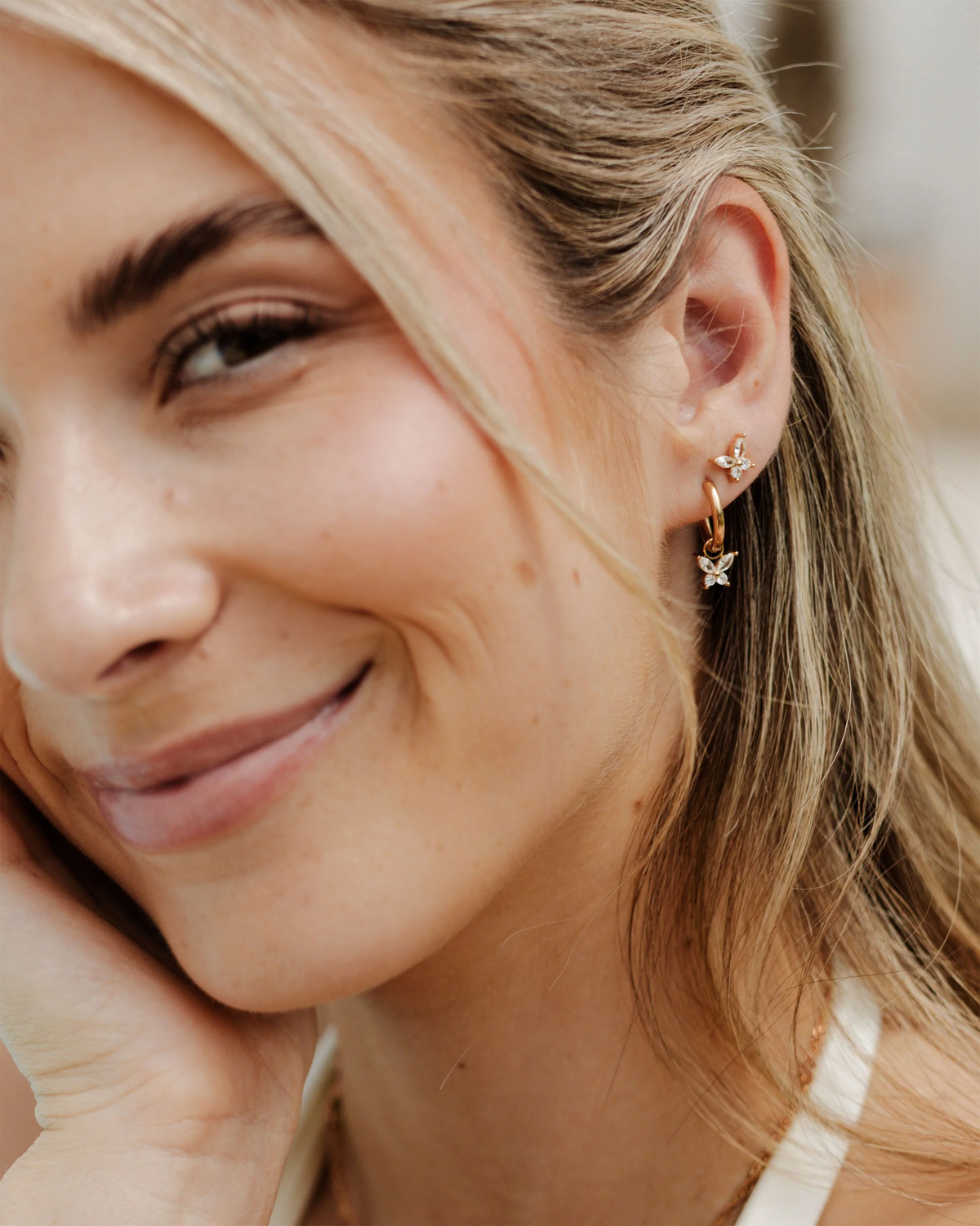 LUAMAYA Mariposa Studs