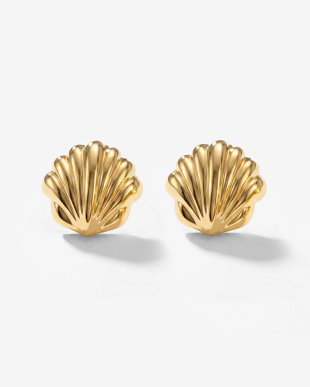LUAMAYA Venus Glow Studs
