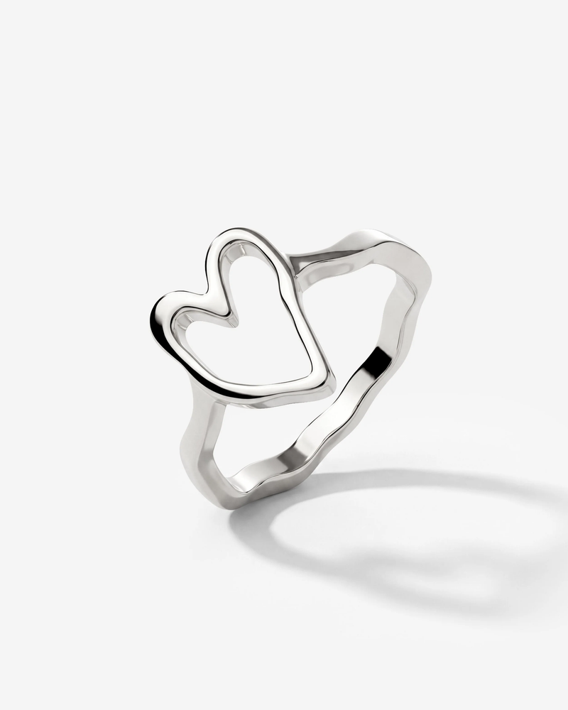 LUAMAYA Flowy Heart Ring