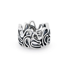 Wunderschöner Ring aus Sterlingsilber, der aus einem gedrehten Draht besteht, der den Eindruck von Unendlichkeit vermittelt 20-1011