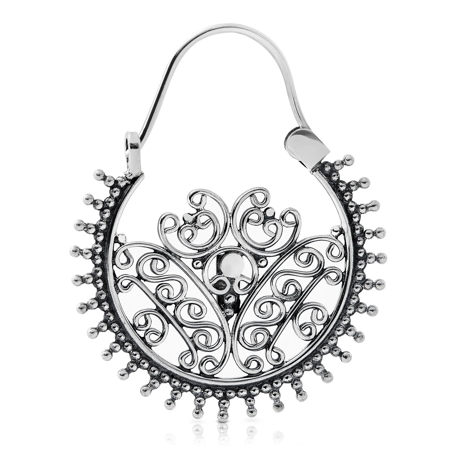 Ohrringe aus Sterlingsilber im Hindu-Stil mit einem Hauch von Oxidation E-2447