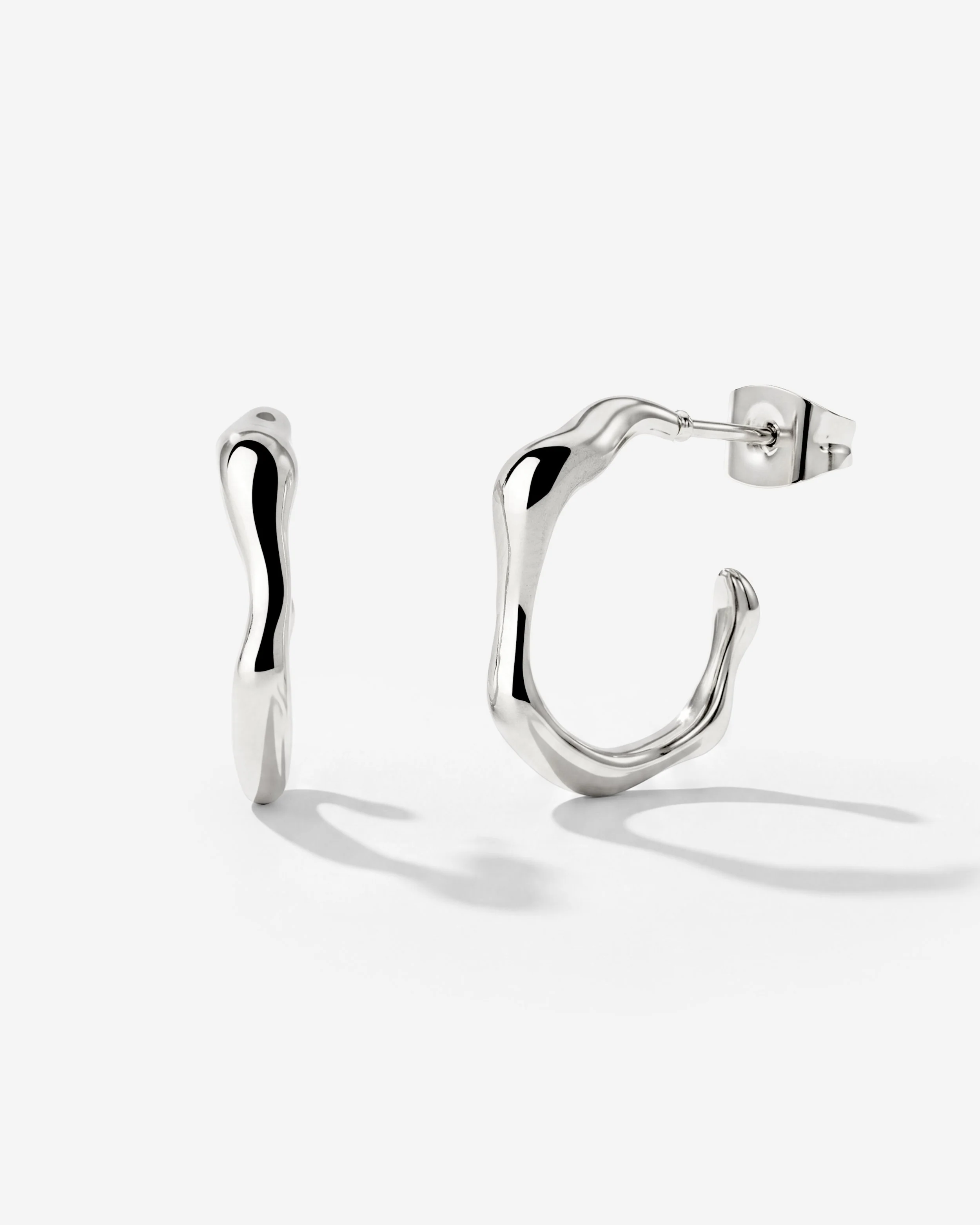 LUAMAYA Solar Wave Hoop Studs Medium