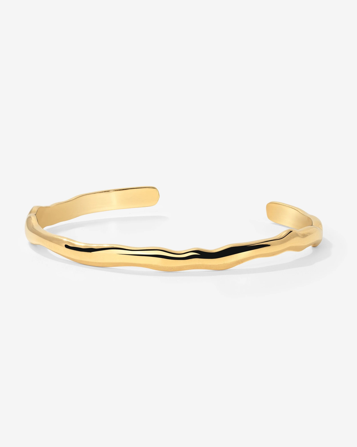 LUAMAYA Flowing Bangle