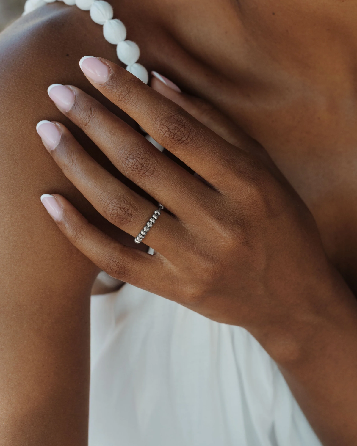 LUAMAYA Grounded Ring