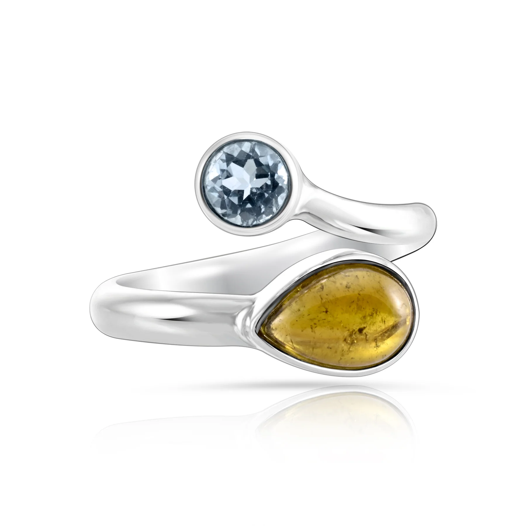 Verstellbarer Ring aus Sterlingsilber mit Cabochon aus Turmalin und rundem, facettiertem blauem Topas R-4589-50