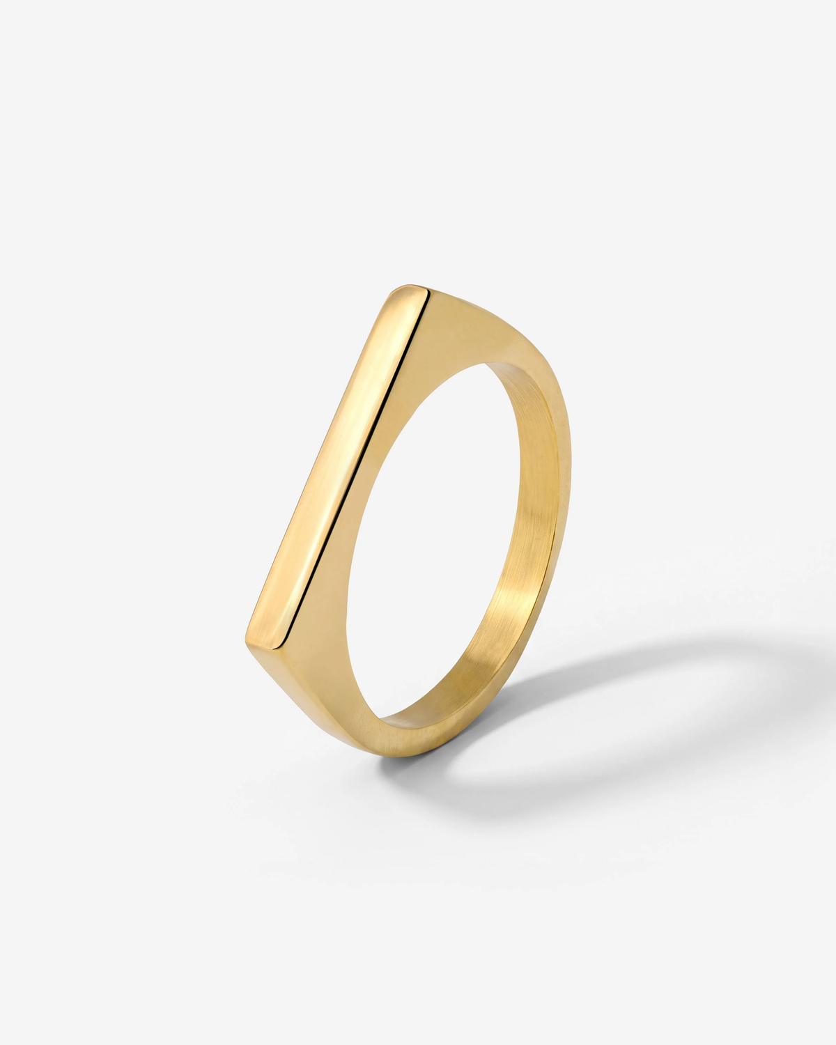 LUAMAYA Slim Edge Ring