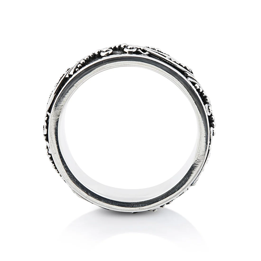 Ring aus Sterlingsilber mit glänzenden Mustern im Ethno-Stil, die im Kontrast zum oxidierten Teil stehen R-4403