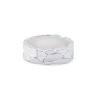 Ring aus Sterlingsilber, der aus einer Vielzahl von Formen mit mattem und glänzendem Finish zusammengesetzt ist 20-1016