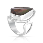 Verstellbarer Ring aus Sterlingsilber mit Ammolit in freier Form R-4585