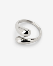 LUAMAYA Gentle Embrace Ring