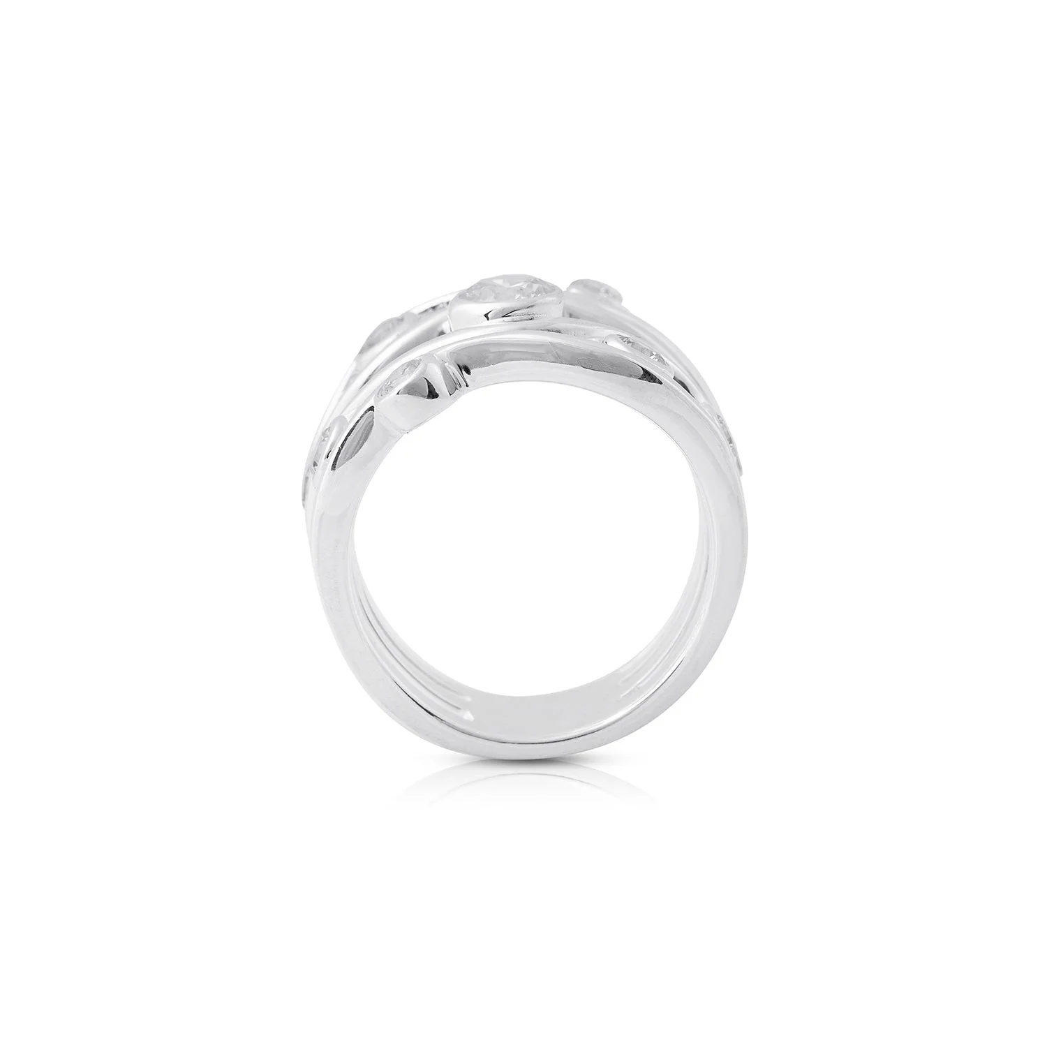 Elegant gestalteter Ring aus Sterlingsilber mit 9 Zirkonia 20-1017
