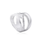 Ring aus Sterlingsilber im zeitgenössischen geometrischen Stil, der von Zirkonia-Pavé begleitet wird 20-1009