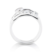 Ring aus Sterlingsilber, mit weißen 3mm und 6mm Zirkonia auf mehreren Ringen RI-10122A